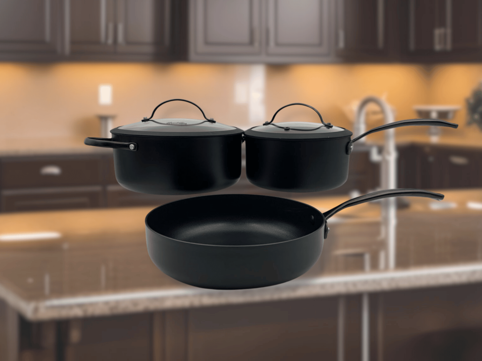 Batería de Cocina de Aluminio de 5 piezas Inducción Tapas de Silicona Negro TBK01 Hudson