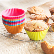 Juego de 6 Mini Moldes de Silicón para Repostería Cupcakes Varios Colores 7 cm Metaltex