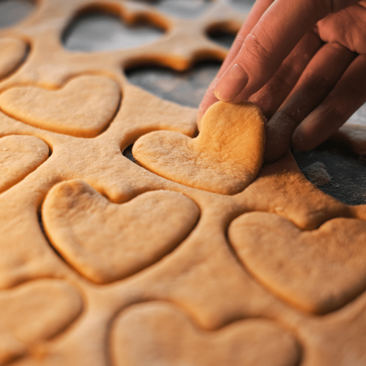 Juego de 6 Cortadores de Plástico para Repostería Galletas Blancos Decorados Metaltex