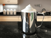 Jarra para Espumar Leche de 550 ml de Acero Inoxidable Barista Buffetware SLME012