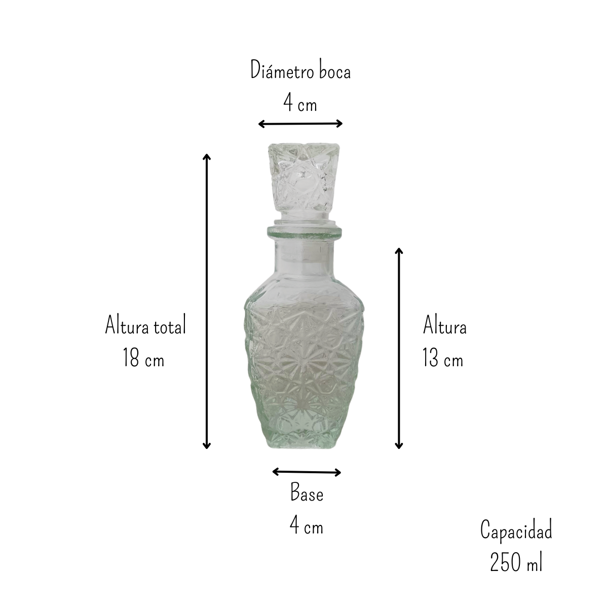 Licorera de Vidrio Tipo Cristal Cortado 250 ml para Whisky Diamante Vittori