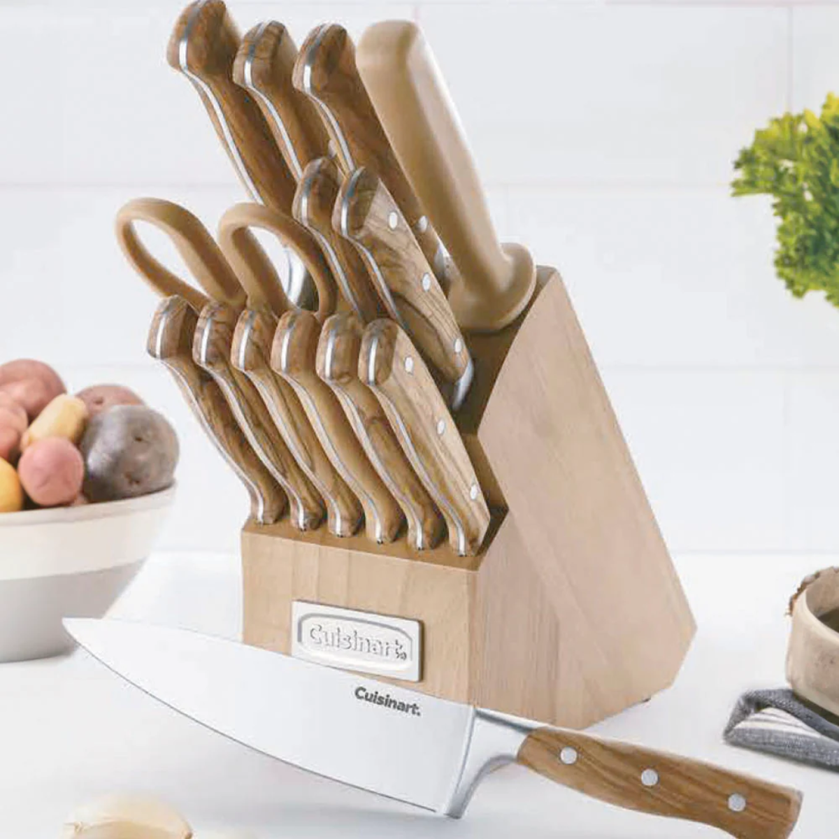 Juego bloque de cuchillos de Madera con base 14 pzs Cuisinart C77OTR-14PES