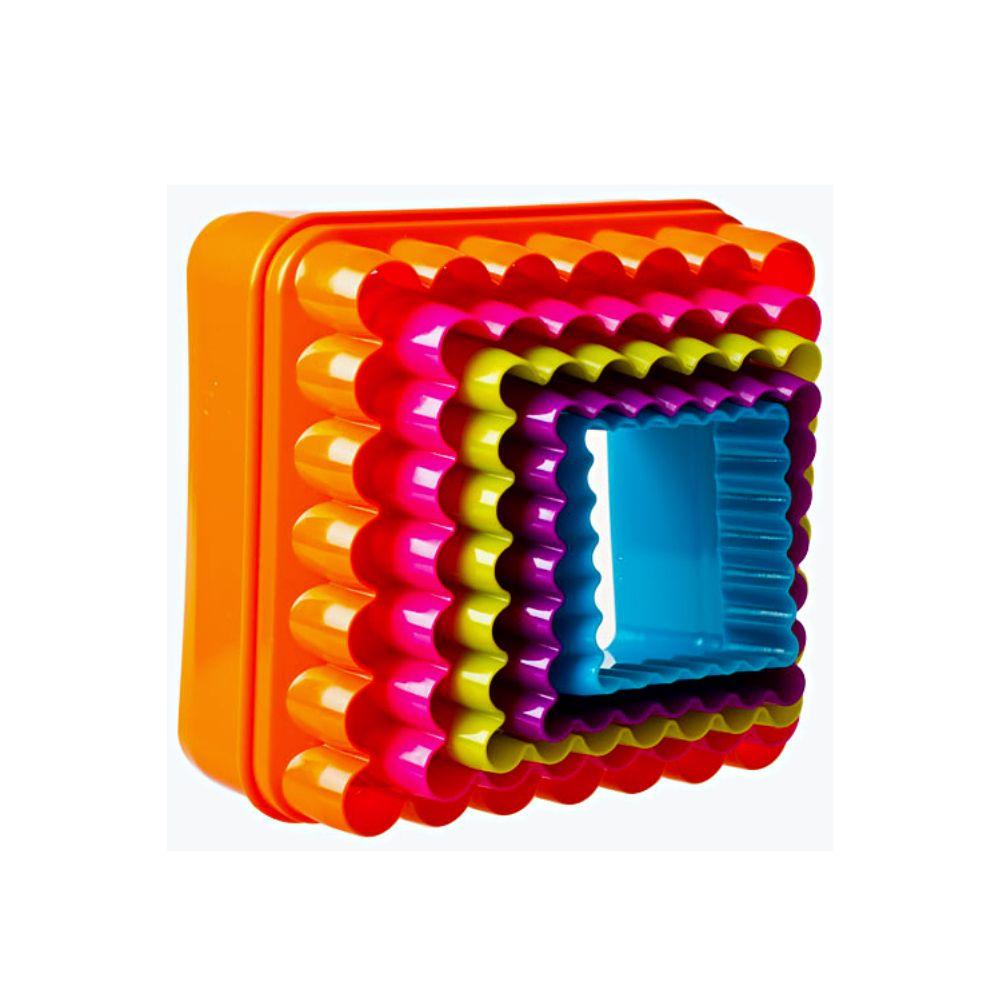 Juego de 5 cortadores para galletas, figura Cuadrado risado. Belle Cuisine - ANFORAMA (Todo para mi Cocina)